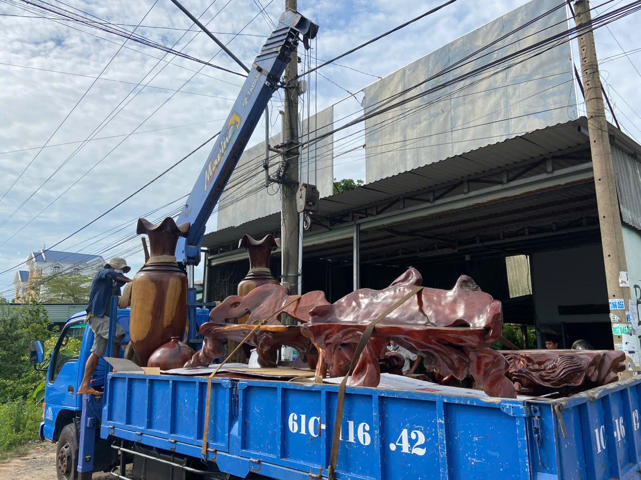 Vận tải hoàng phúc